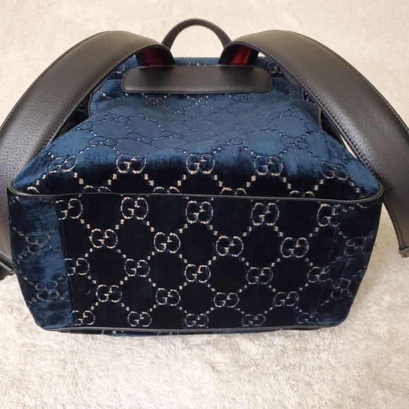 GUCCI backpack - Picture 9 of 12